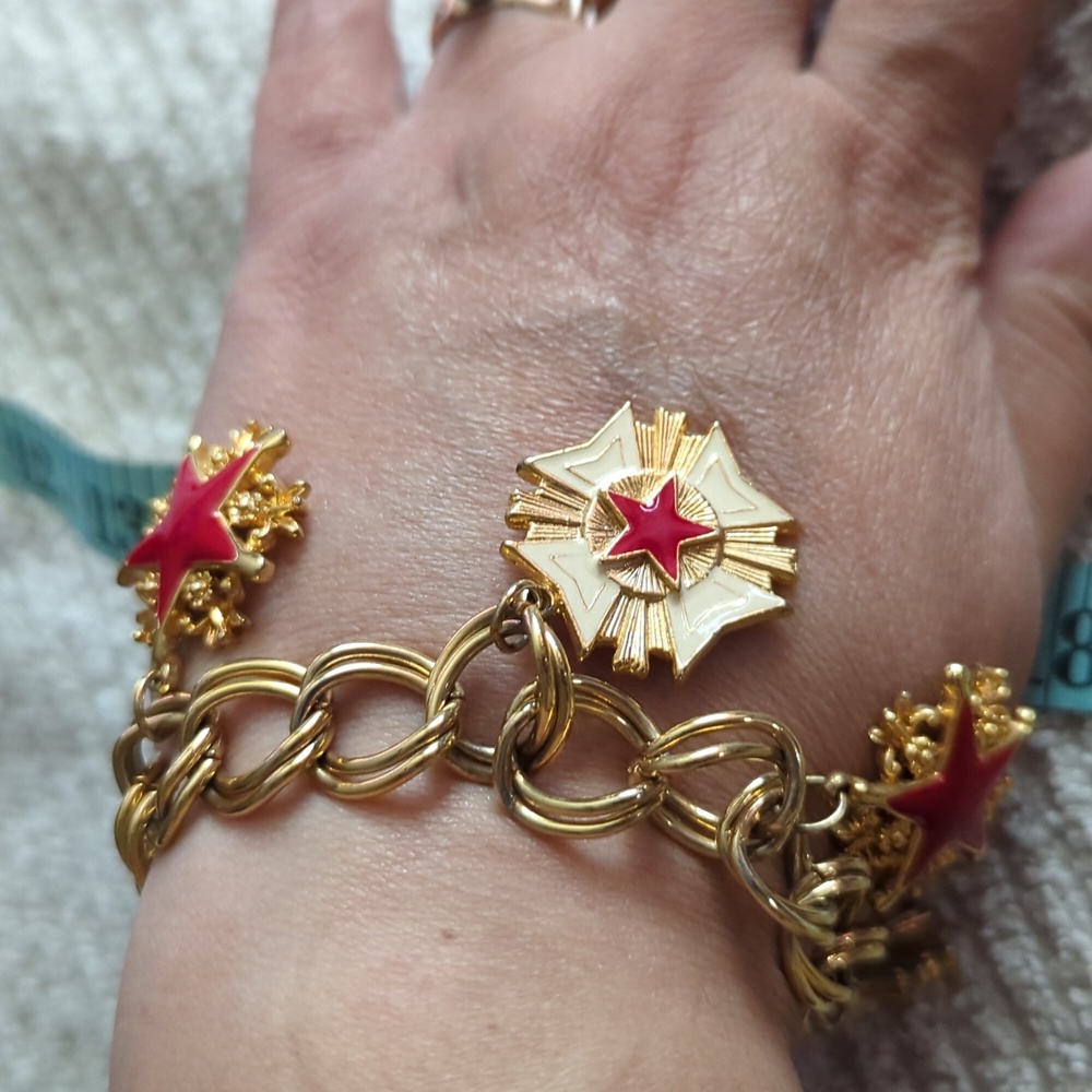 ~ Bracelet - Picture 4 of 8